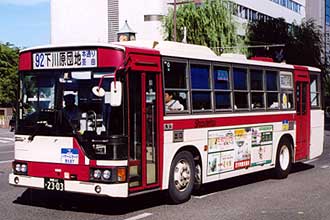 〔静岡２２き２３０３〕　三菱ふそうＰ－ＭＰ２１８Ｋ（１９８６年）