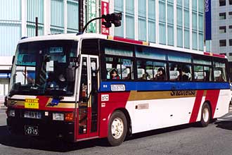 〔静岡２２き２７１５〕　三菱ふそうＵ－ＭＳ７２６ＳＡ（１９９１年）