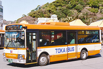 〔７０１〕　いすゞＫＫ－ＬＲ２３３Ｊ１（２００２年）