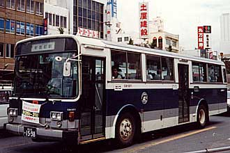 〔５３８－５９７１〕　日産ディーゼルＰ－ＵＡ３２Ｌ（１９８５年）