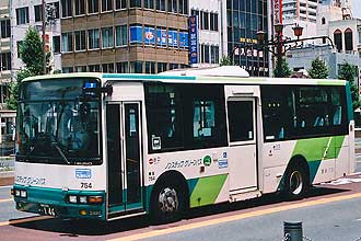 〔７５４〕　三菱ふそうＰＡ－ＭＫ２７ＦＨ（２００５年）