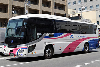 〔６４１－１７９３４〕　いすゞ２ＴＧ－ＲＵ１ＡＳＤＪ（２０１７年）