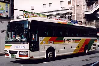 〔２６６６５〕　いすゞＫＬ－ＬＶ７７４Ｒ２（２００１年）