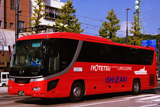〔愛媛２００か５１１６〕　日野ＡＤＧ－ＲＵ１ＥＳＡＡ（２００５年）