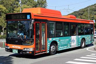 〔愛媛２００か５２８５〕　日野ＢＪＧ－ＨＵ８ＪＭＦＰ（２０１０年）