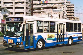 〔熊本２２か２３３８〕　いすゞＰ－ＬＶ３１４Ｍ（１９８９年）