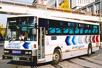 〔熊本２２か２４３９〕　いすゞＰ－ＬＶ７１９Ｒ（１９９０年）