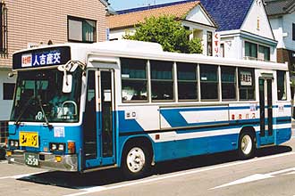 〔熊本２２か２５５８〕　いすゞＵ－ＬＲ３３２Ｊ（１９９１年）