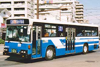 〔熊本２２か３０７９〕　いすゞＫＣ－ＬＶ２８０Ｎ（１９９６年）