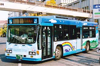 〔熊本２００か３７〕　いすゞＫＣ－ＬＶ８３２Ｎ（１９９９年）