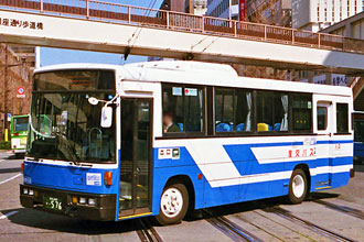 〔熊本２００か５７６〕　日野Ｕ－ＲＭ２１０ＧＡＮ（１９９５年）