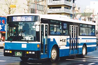 〔熊本２２か３０９１〕　日産ディーゼルＫＣ－ＵＡ４６０ＬＡＮ（１９９６年）