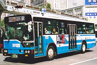 〔熊本２２か３０９０〕　三菱ふそうＫＣ－ＭＰ６１７Ｍ（１９９５年）