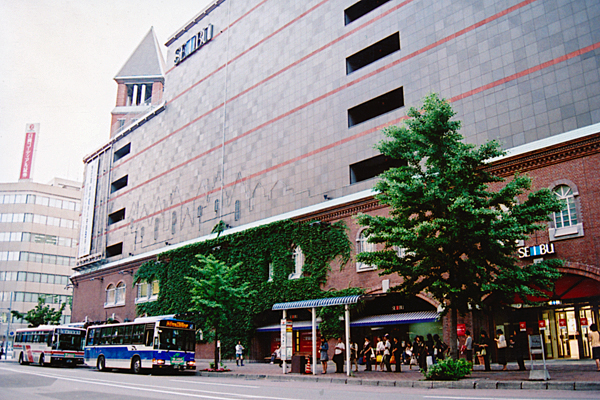 札幌駅前（札幌西武前）