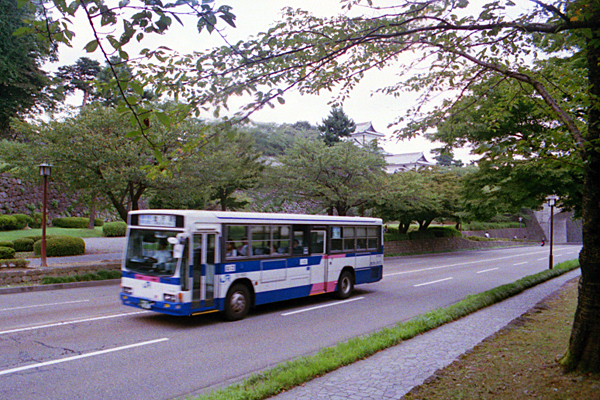 西日本・金沢　兼六園下～広坂