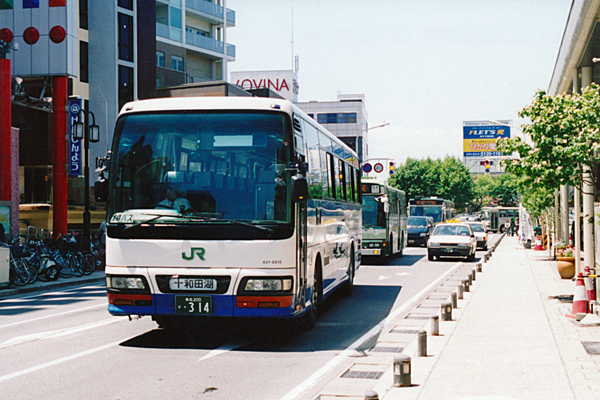 青森駅前～新町一丁目