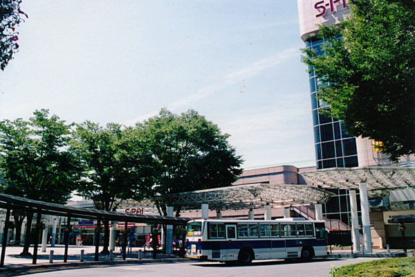 福島駅前