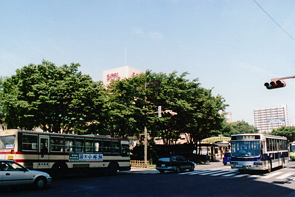 福島駅前