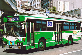 〔熊本２２か２５９８〕　日産ディーゼルＵ－ＵＡ４４０ＬＳＮ（１９９１年）