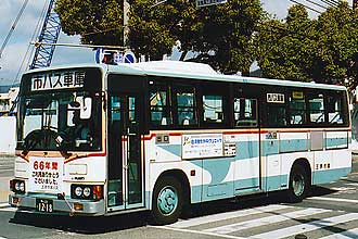 〔福山２２く１２１８〕　三菱ふそうＵ－ＭＫ５１７Ｊ（１９９３年）