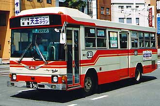 〔高２２か８９４〕　日野Ｐ－ＲＪ１７２ＢＡ（１９８５年）