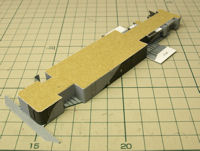 中央シェルター裏