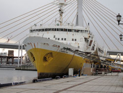 ���b�c��