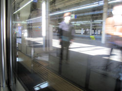 ���w�z�[��