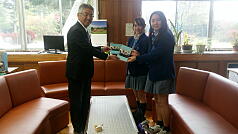 Courtesy Visit to Principal of Karuizawa High School