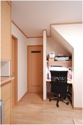 �K�i���̃X�y�[�X��L���Ɏg�����p�\�R���R�[�i�[