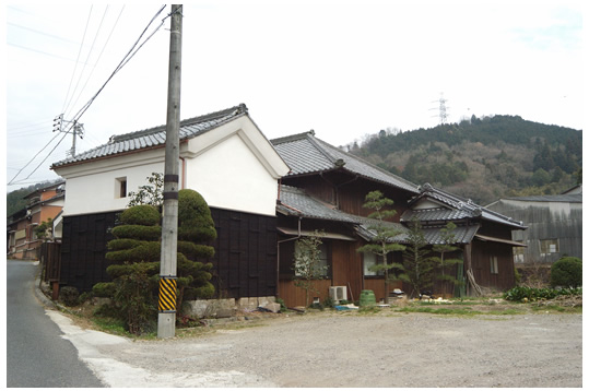 �z��100�N�̑傫�Ȗؑ����z�B