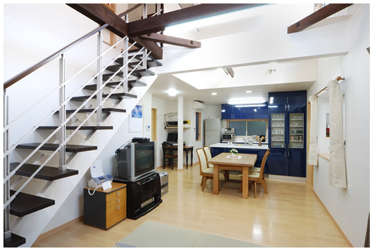 �g��Ȃ��Ȃ���2�����̘a���Ƌ��Ԃ��������[���̂k�c�j�ɁA�䏊�����𐅂܂��X�y�[�X�ɁA�ƃ��C�A�E�g��啝�ɕύX