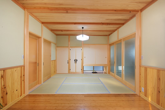 ���ւ����a���̃��r���O