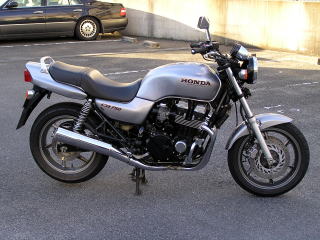 �}�t���[������E