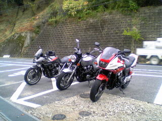 �������ɂĖ���̉J�E�E�E