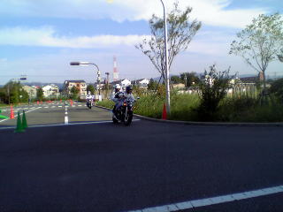 タンデムでのコーナリング