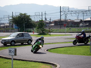 �i�X��肭�Ȃ��ė�����