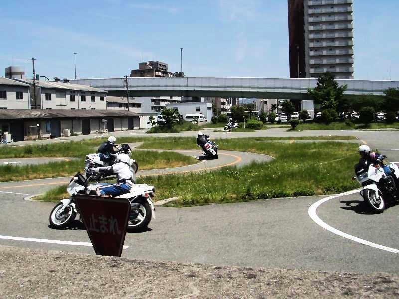 ���o�C����