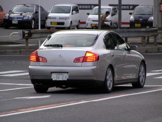 ���x���Ȃ��ݑ哌�̃X�J�C���C��