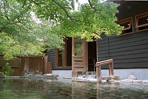 [$BO*E7IwO$$N<L??(J]