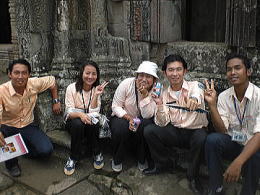 �A���R�[���g���ɂā@�������l�������K�C�h���Ă��ꂽ�X�[���E�`��������