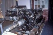 2000馬力クラスのイギリス製エンジン