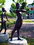 岩見沢市『こぶし広場』裸婦像