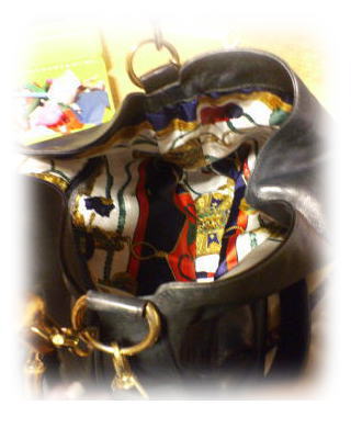 Onhand Unused Authentic Goyard Sac Roulette PM Shoulder Bag