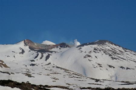 �\���x�i�]�x����j