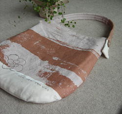 �Ȃ��ь^�o�b�O