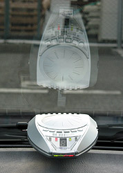 ���[�i�r�}�X�^�[�̉摜