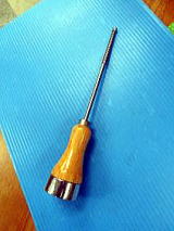 パイロット　バネ付きアイスピック