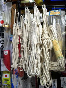 八ツ矢　綿細引きロープ