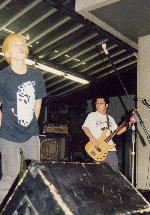 �������t��